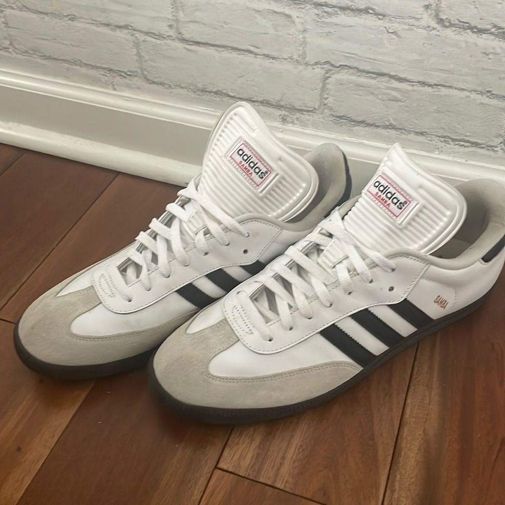 Adidas Samba